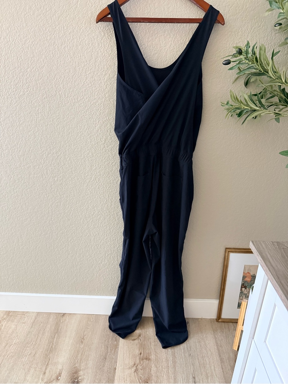 Patagonia Black Sleeveless Drawstring Waist Jumpsuit Romper Size L
